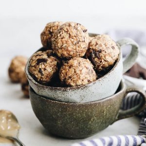 energy balls with peanut butter powerball