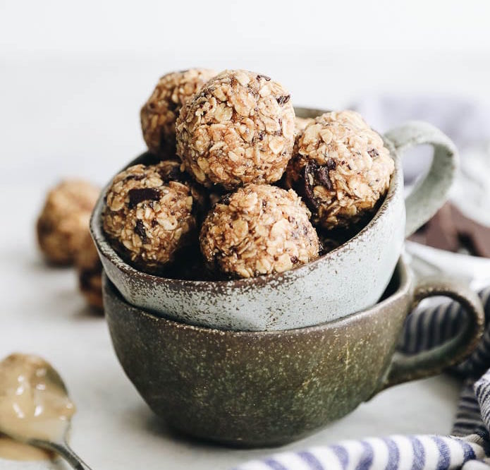 energy balls with peanut butter powerball